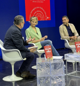 https://railibri.wedot.net/nella-tana-del-coniglio-il-salone-applaude-francesca-fialdini/